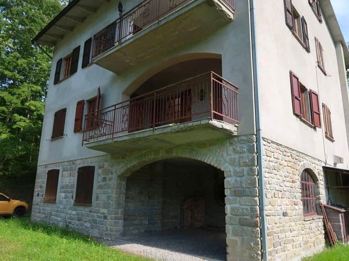 Appartamento quadrilocale in vendita in Sp, Ferriere