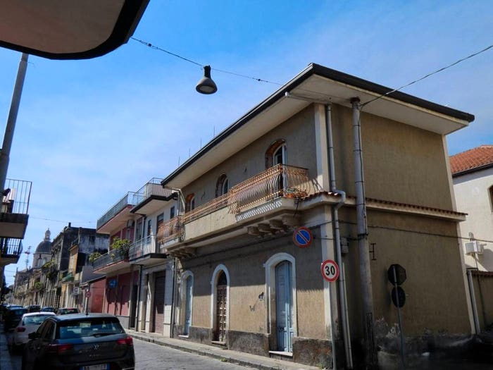 Appartamento trilocale in vendita in Via Antonio Gramsci, Centro, Riposto