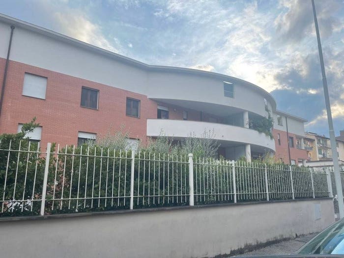 Appartamento trilocale in vendita in Via Francesco De Pinedo, Firenze Nova, Firenze