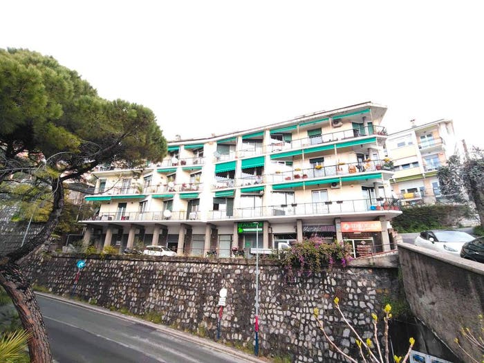 Appartamento bilocale in vendita in via G Mendozza, Quarto, Genova