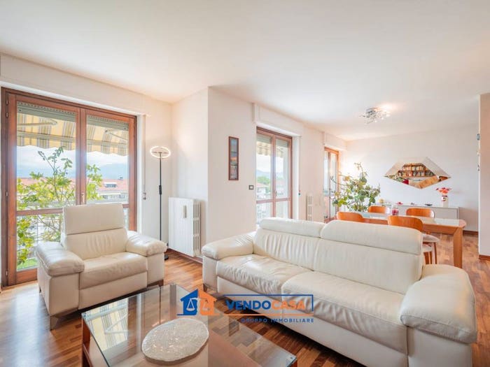 Casa con 6 locali in vendita in Via Bruno Caccia, San Paolo Cuneo, Cuneo