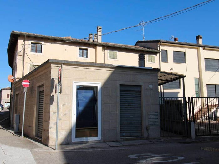 Casa con 5 locali in vendita in Piazza Guglielmo Marconi, Centro, Tregnago