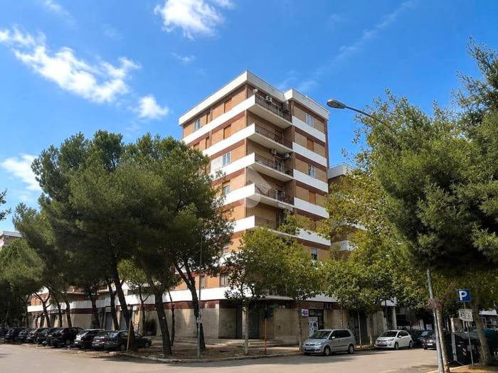 Appartamento quadrilocale in vendita in Viale Giotto, Piazza Aldo Moro Parco San Felice, Foggia