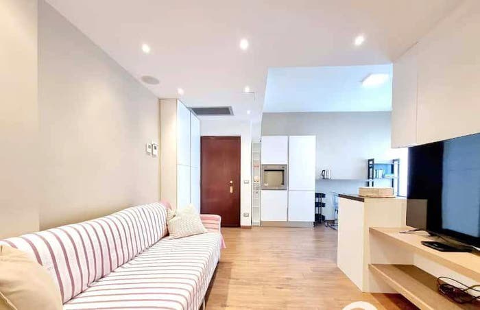 Appartamento bilocale in affitto in Alzaia Naviglio Pavese, Navigli Darsena, Milano