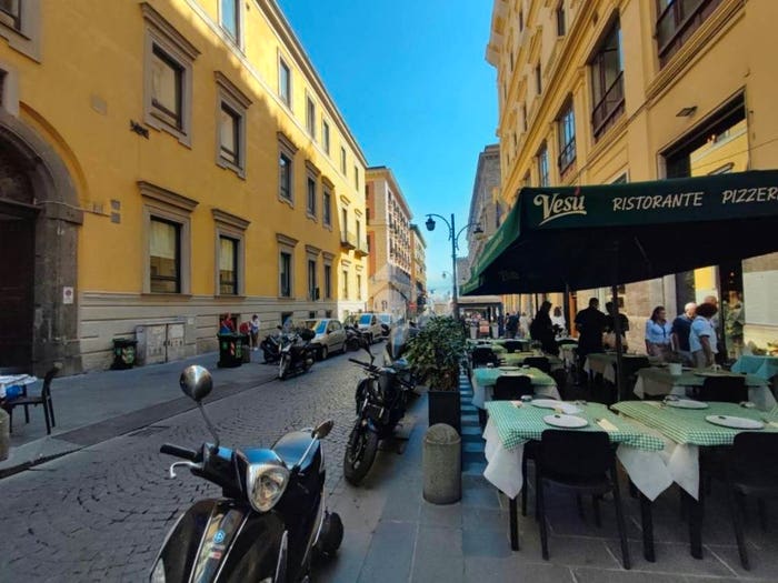 Appartamento monolocale in vendita in VIA SANTA BRIGIDA, Porto Municipio, Napoli