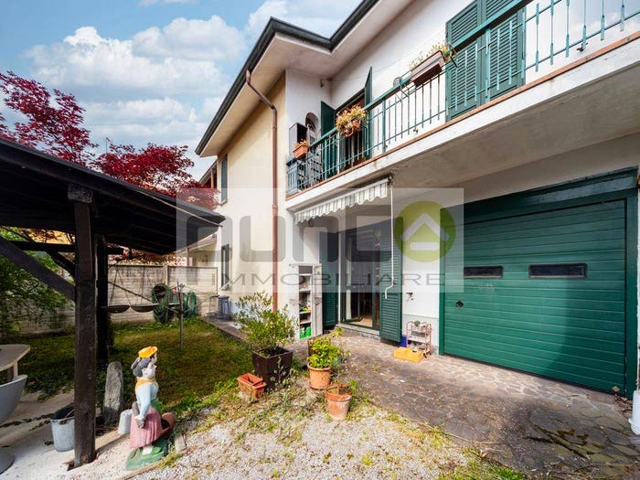 Casa quadrilocale in vendita in Cascina Bagordo, Centro, Concorezzo