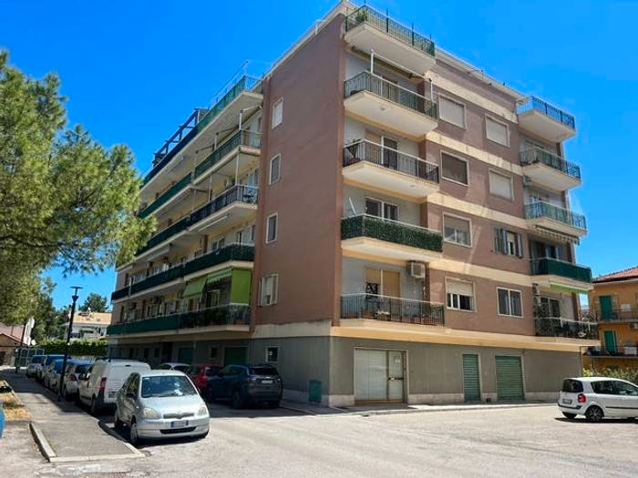 Appartamento quadrilocale in vendita in Via Filippo Corridoni, Santa Filomena, Pescara