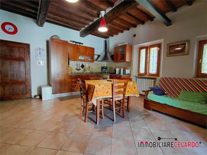 Appartamento trilocale in vendita in Colle Bassa Via Gramsci, Colle di Val d'Elsa