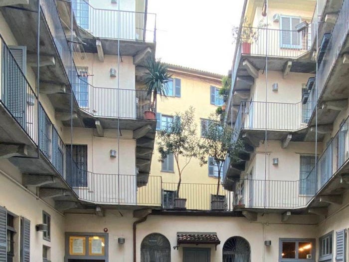 Appartamento trilocale in vendita in Via Medici, Carrobbio, Milano