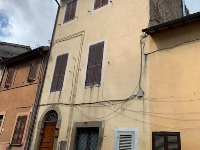 Appartamento quadrilocale in vendita in Via Fiorentina, Manziana