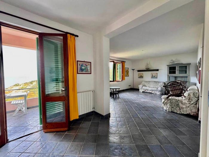 Casa con 6 locali in vendita in Centro, Portoferraio