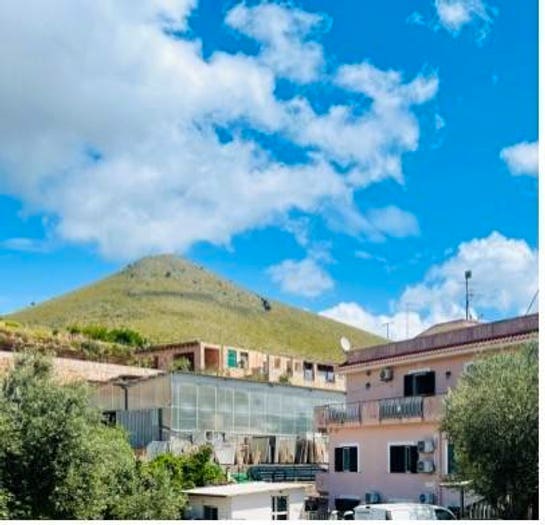 Appartamento quadrilocale in vendita in Via Sant'Agostino, Gaeta