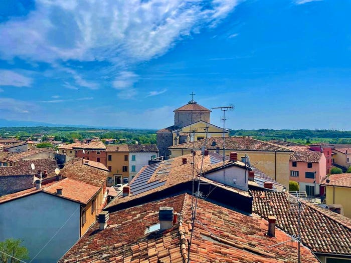 Appartamento bilocale in vendita in Via Santa Maria, Centro, Pozzolengo