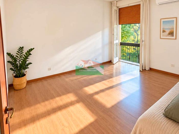 Appartamento quadrilocale in vendita in Viale Enrico Mattei, Teodorico, Ravenna