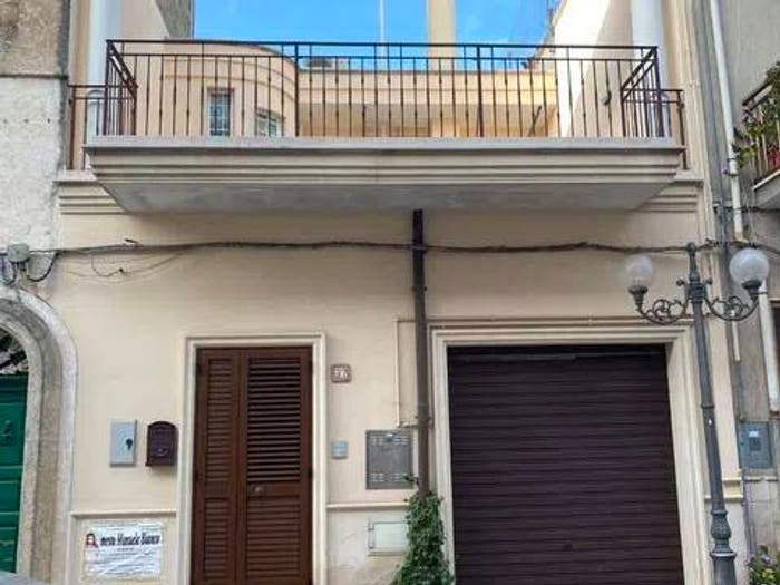 Appartamento con 5 locali in vendita in Via San Pancrazio, Torre Santa Susanna