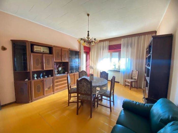 Casa trilocale in vendita in VIA CARDINALE SALOTTI, Centro, Montefiascone