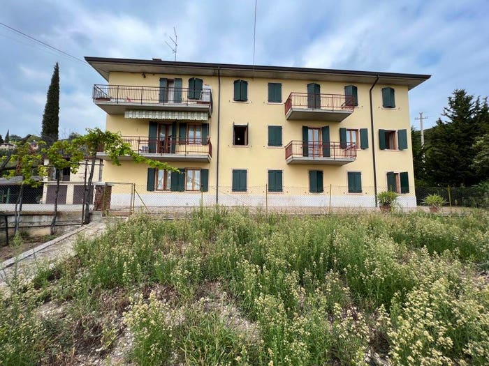 Appartamento con 5 locali in vendita in Romagnano, Grezzana