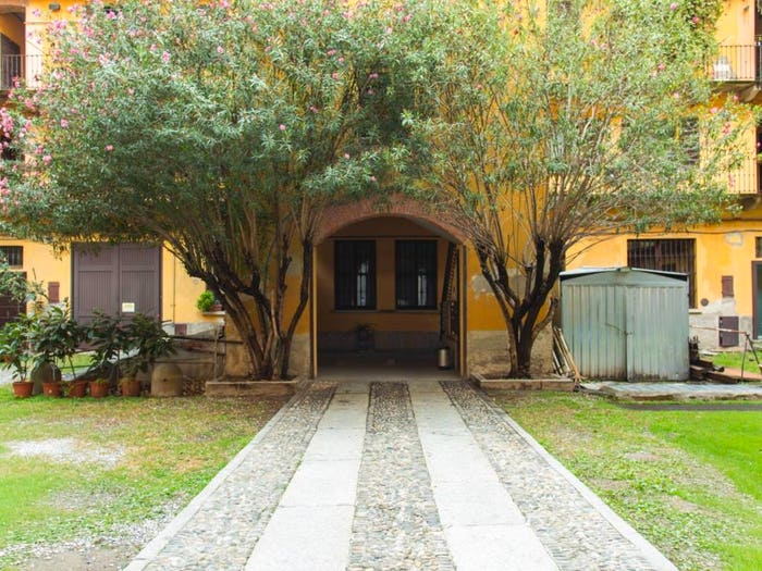 Appartamento trilocale in affitto in Viale Bligny, Bocconi, Milano