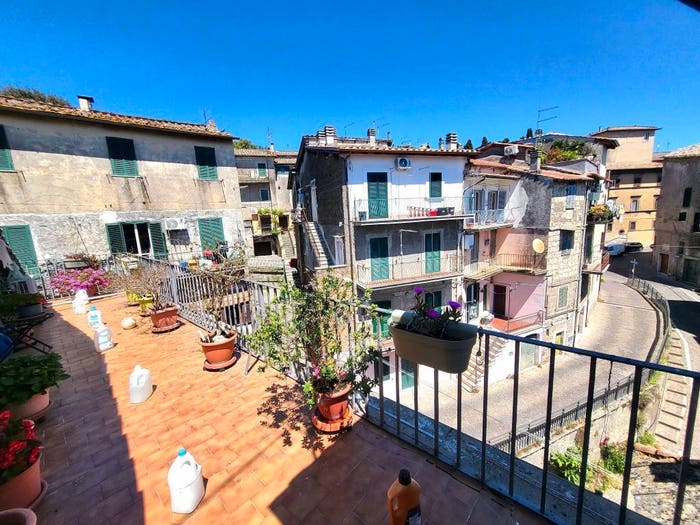 Appartamento trilocale in vendita in Via dell'Asilo, Centro, Fabrica di Roma