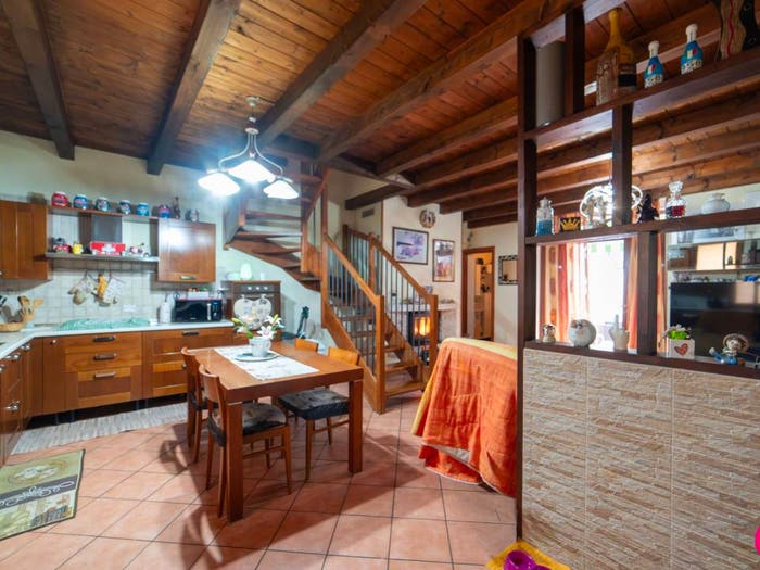 Casa con 5 locali in vendita in Vicolo Frisanco, Centro, Maniago
