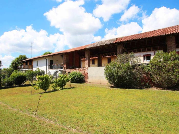 Casa bilocale in vendita in Via Case Alte, Centro, Cuggiono