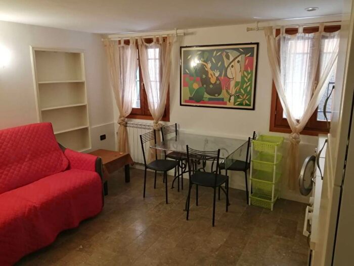 Appartamento bilocale in vendita in Guglie San Leonardo, Venezia