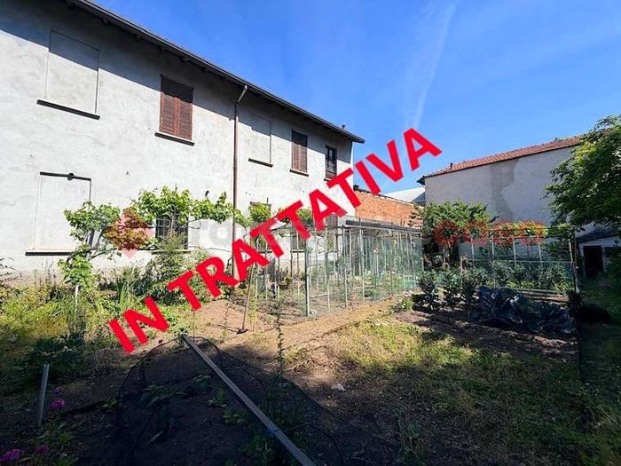 Casa trilocale in vendita in via sant'antonio, Centro, Parabiago