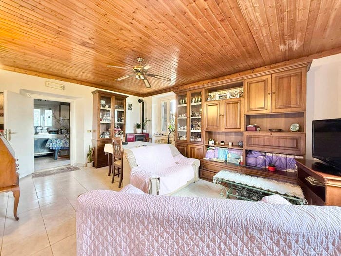 Casa quadrilocale in vendita in Via Reggello, Zona Valcanneto Ceri Borgo San Martino, Cerveteri