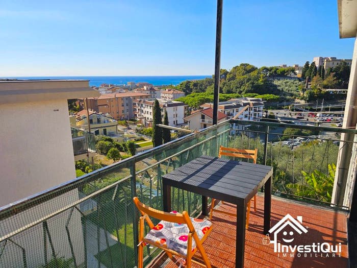 Appartamento bilocale in vendita in Via Privata Mimose, Centro, Pietra Ligure