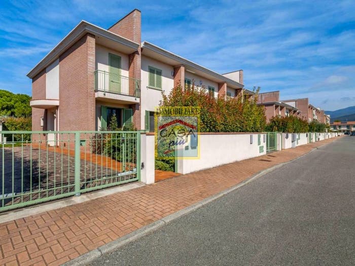 Casa con 5 locali in vendita in Via Altiero Spinelli, San Frediano Sud San Lorenzo a Pagnatico, Cascina