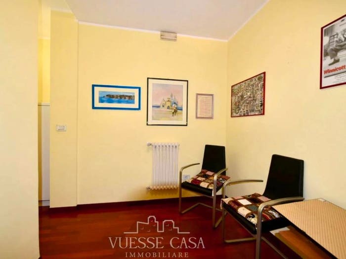 Appartamento con 6 locali in vendita in Via Isonzo SNC, Centro, Nuoro