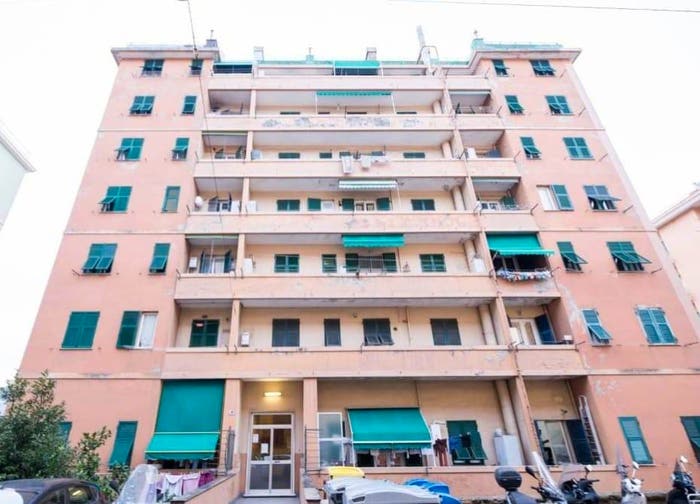 Appartamento quadrilocale in vendita in Via Monte Nero, Staglieno, Genova