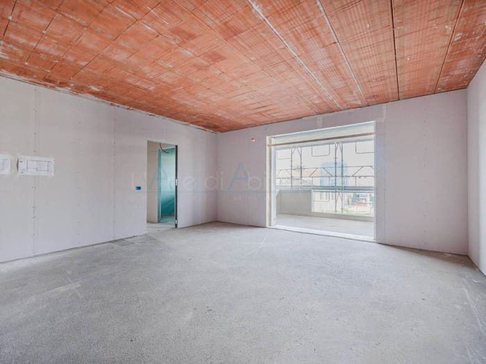 Appartamento con 6 locali in vendita in Via Nazionale, Mira Porte, Mira