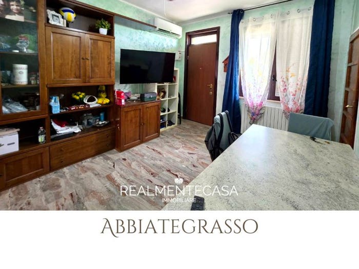 Casa trilocale in vendita in Via Cassolnovo, Abbiategrasso