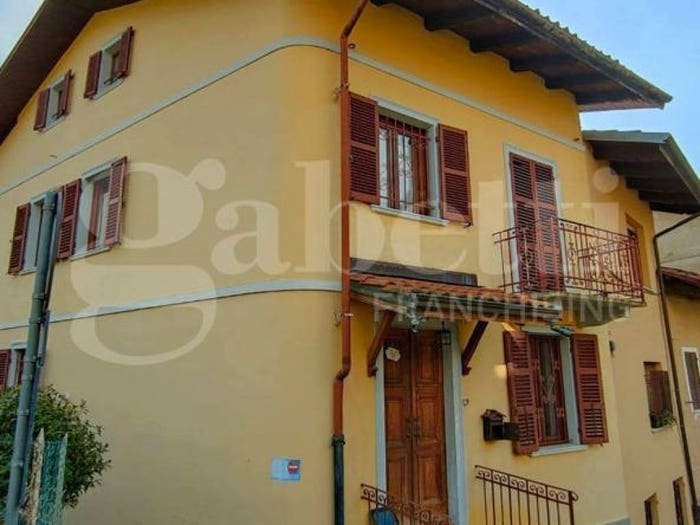Casa con 5 locali in vendita in Via Dell'Erio, Occhieppo Superiore