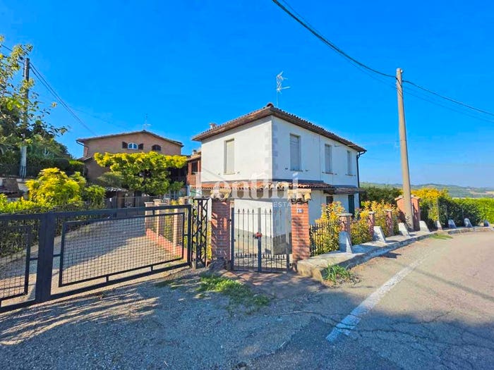 Casa con 5 locali in vendita in Corso Regina Margherita, Centro, Moncalvo