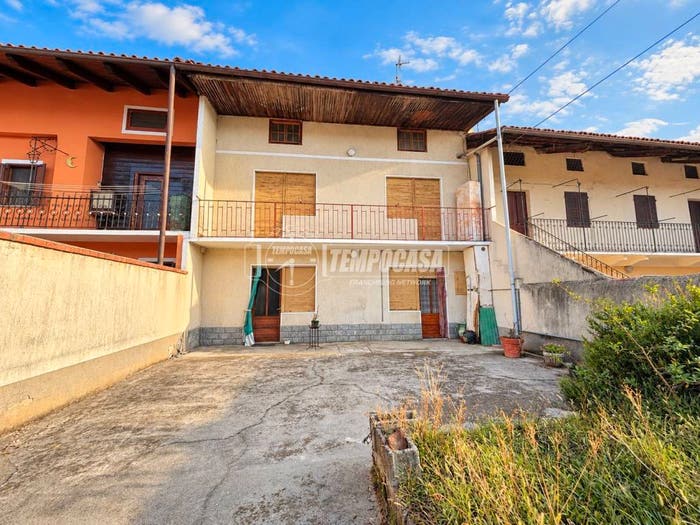 Casa con 5 locali in vendita in Vicolo Bobba, Centro, Cigliano
