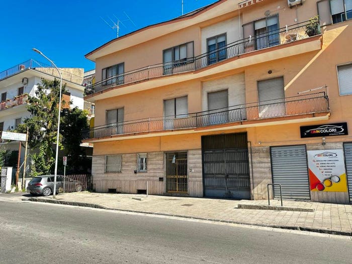 Appartamento con 5 locali in vendita in Via Libertà, Centro, Maddaloni
