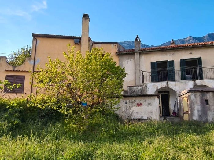 Casa con 6 locali in vendita in Contrada Brefaro, Brefaro, Maratea