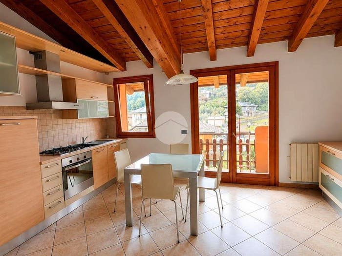 Appartamento bilocale in vendita in Via Luigi Ercoli, Centro, Bienno