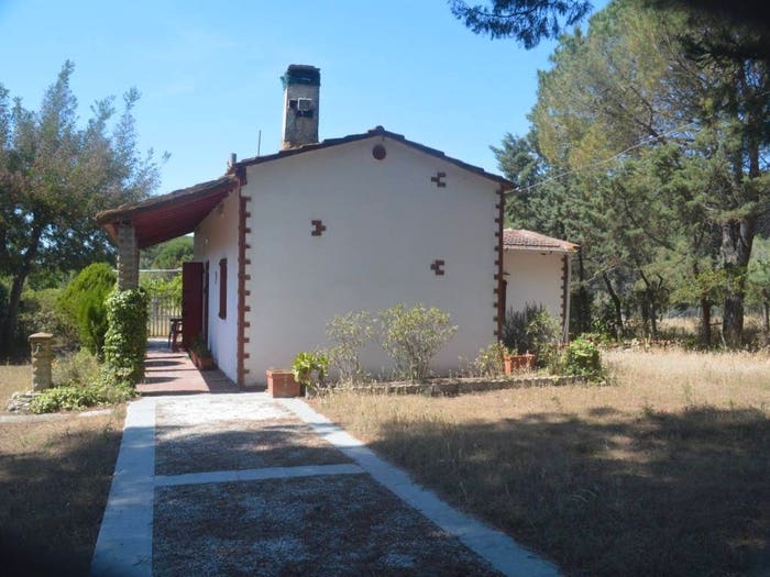 Casa trilocale in vendita in Castagneto Carducci