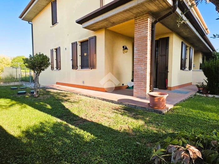 Appartamento trilocale in vendita in Borgo Virgilio