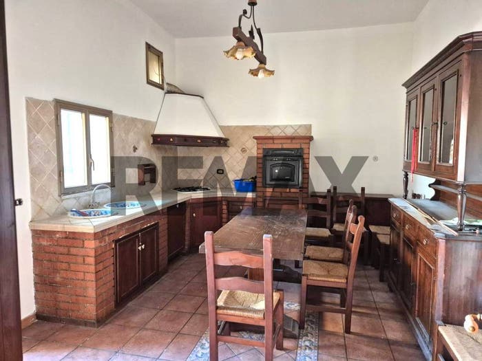 Appartamento quadrilocale in vendita in Via Santa Maria Della Catena, Rapisardi, Catania