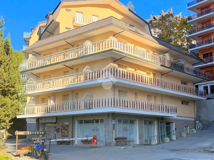 Appartamento bilocale in vendita in Piazza III Reggimento Alpini, Sauze d'Oulx