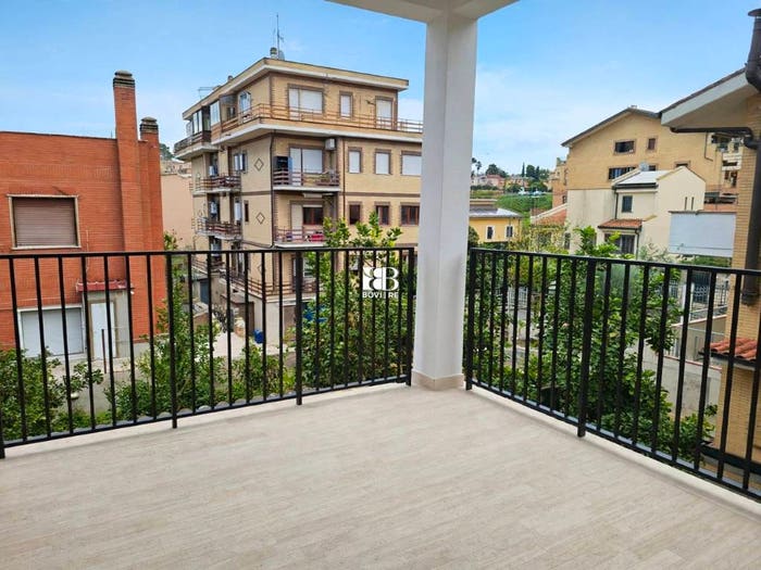 Appartamento trilocale in vendita in Via Giuseppe Cannata, La Storta, Roma