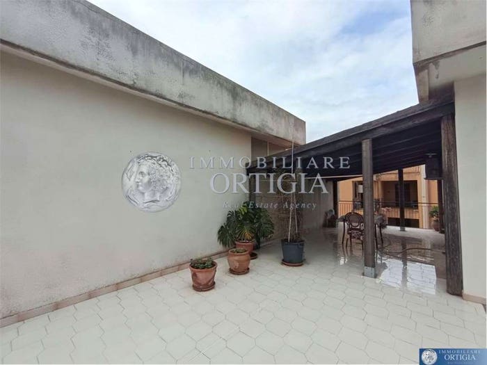 Appartamento trilocale in vendita in Via Nazionale, Cassibile, Siracusa