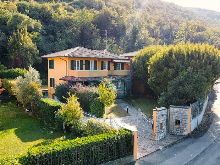 Casa con 6 locali in vendita in via Vanoni, Centro, Collebeato