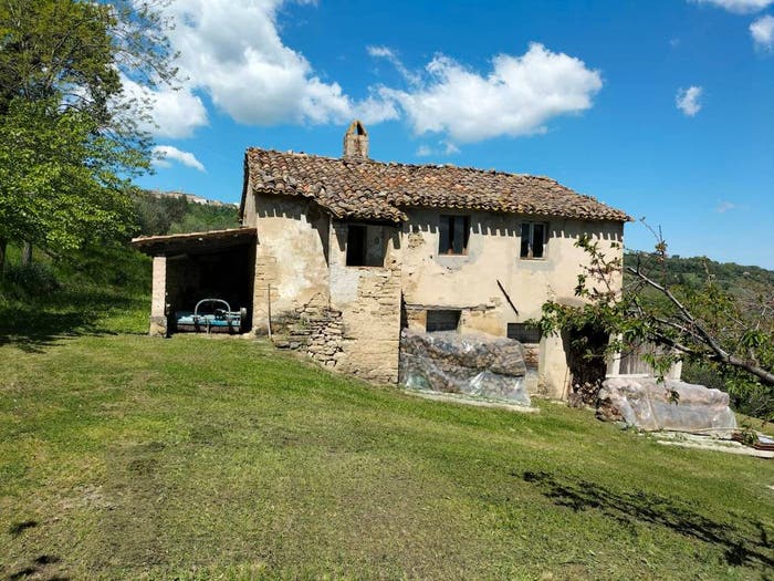 Casa con 5 locali in vendita in Contrada Badia Colli, Cupramontana