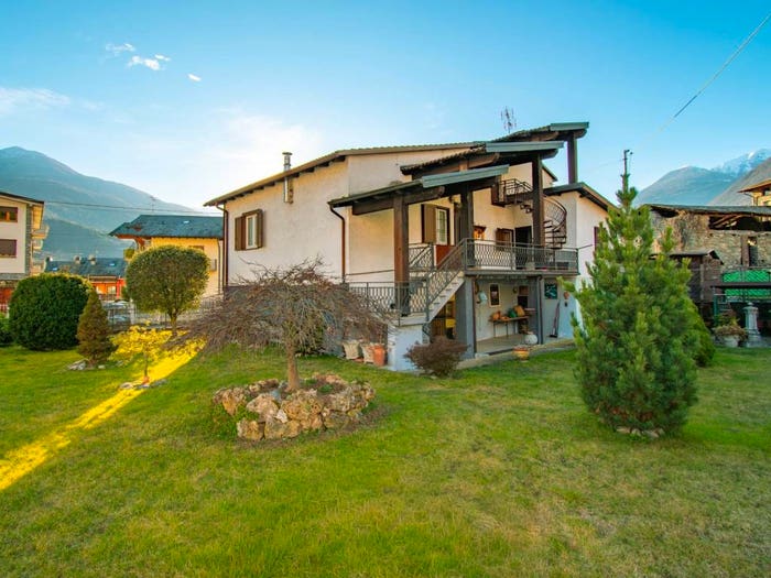 Casa con 5 locali in vendita in Via Gandoni, Poggiridenti Piano, Poggiridenti