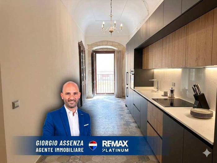 Appartamento con 6 locali in vendita in ascenso mauceri, Centro, Noto